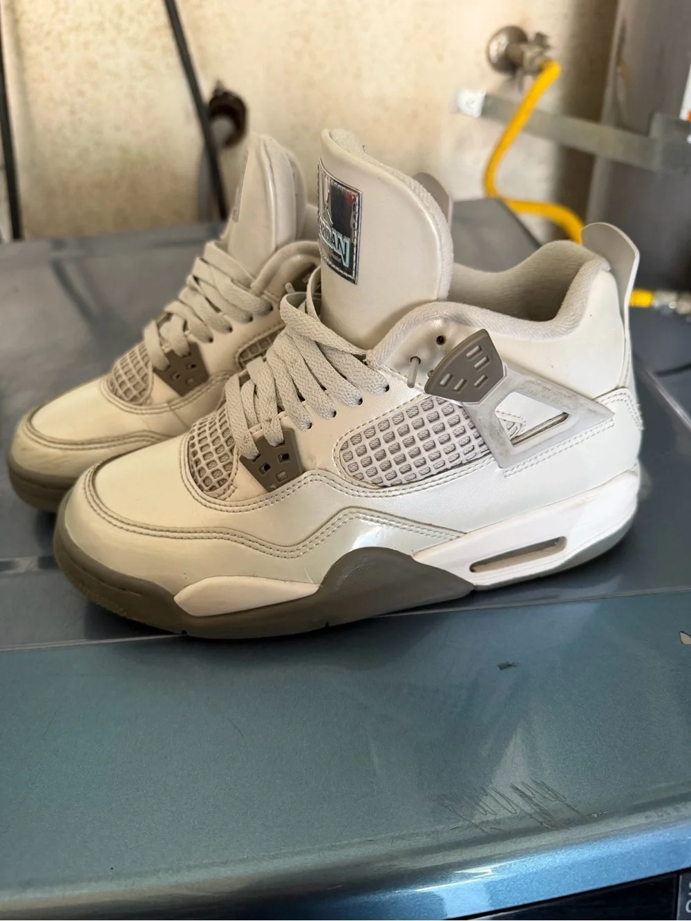 Jordan Kids White Sneakers with Gray Jumpman